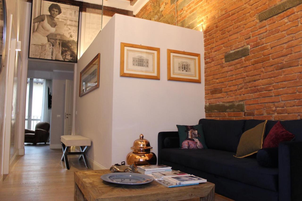 Art Apartment Luxury Sofia Suite ฟลอเรนซ์ ภายนอก รูปภาพ